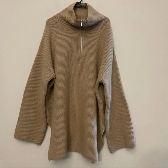 H&M zip front chunky sweater fall winter chic neutral minimalist tan turtleneck - Picture 1 of 8